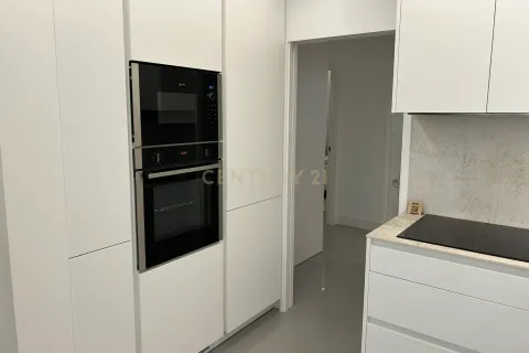 Продажа квартиры в Барселона, Испания 2 спальни, 117м2 №167134 - фото 17