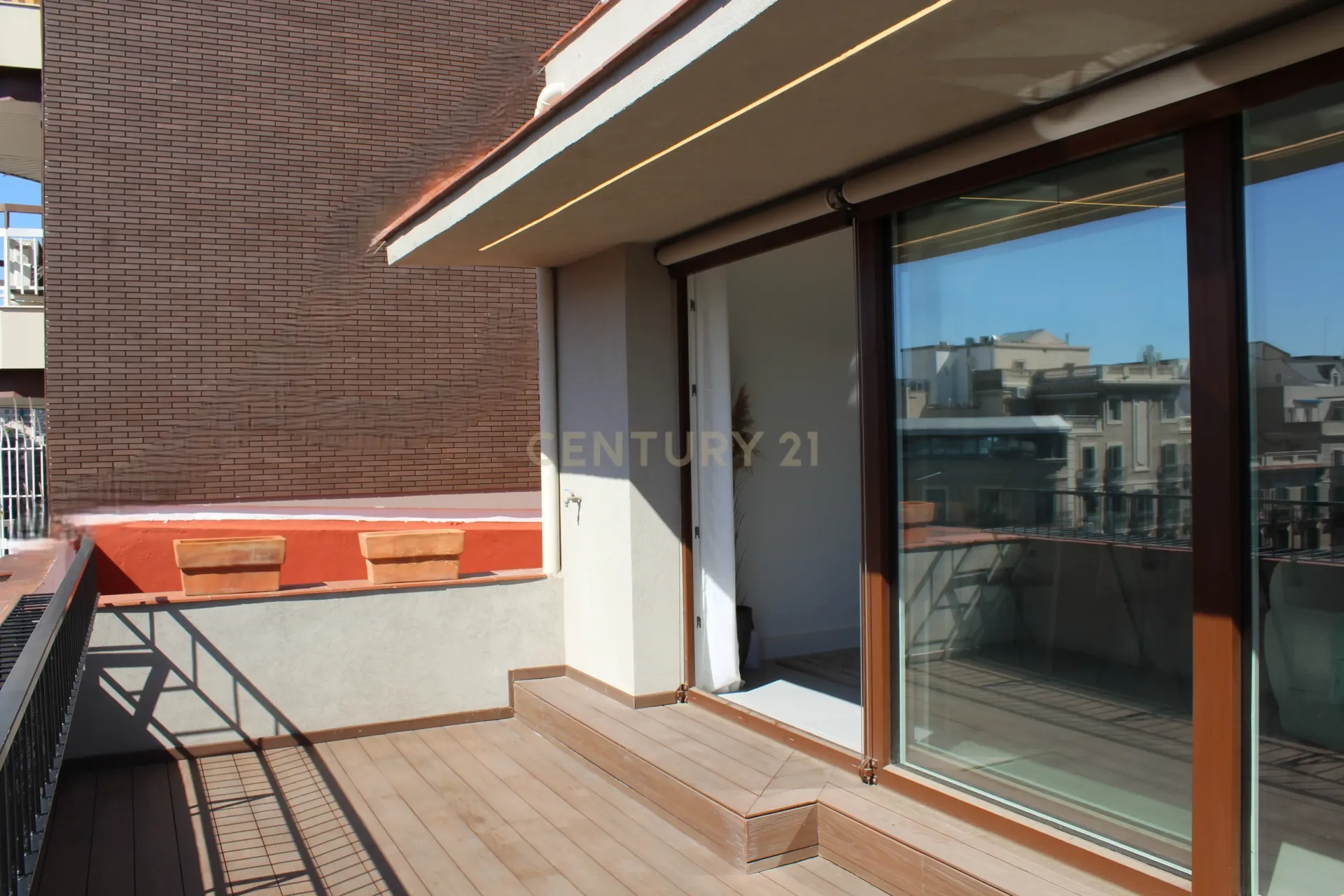 Apartment à Barcelona, Espagne 2 chambres, 117 m2 No. 167134