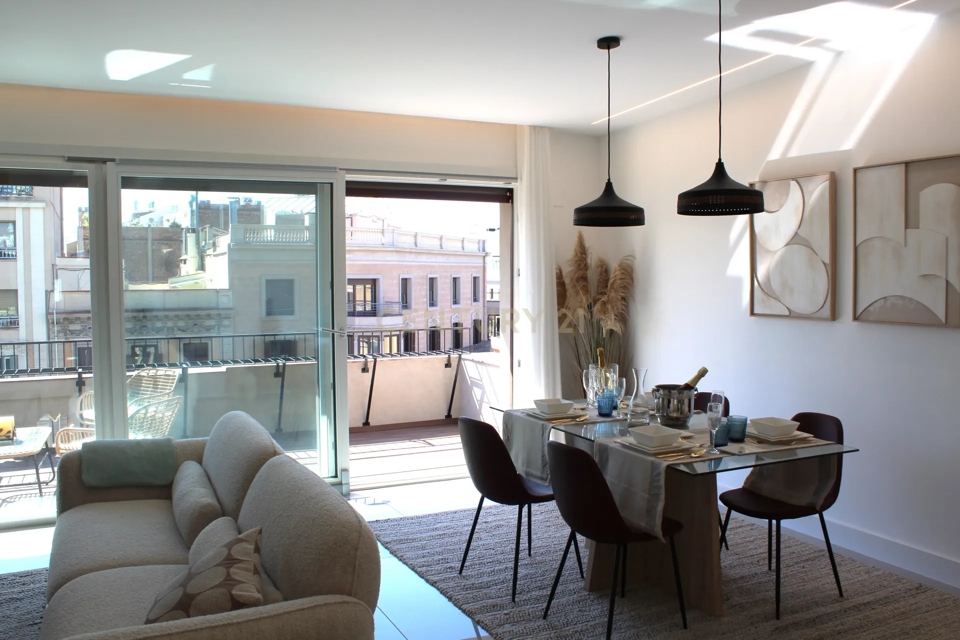 Apartment à Barcelona, Espagne 2 chambres, 117 m2 No. 167134
