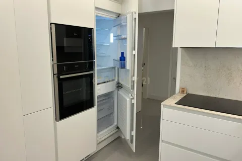 Продажа квартиры в Барселона, Испания 2 спальни, 117м2 №167134 - фото 20