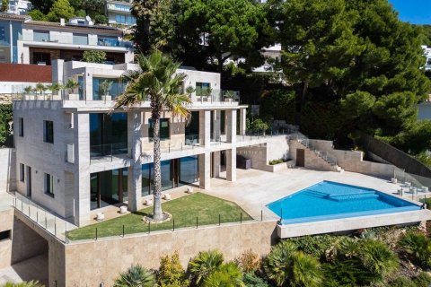 Villa a Blanes, Girona, Spagna 5 camere da letto, 505 mq. N° 176704