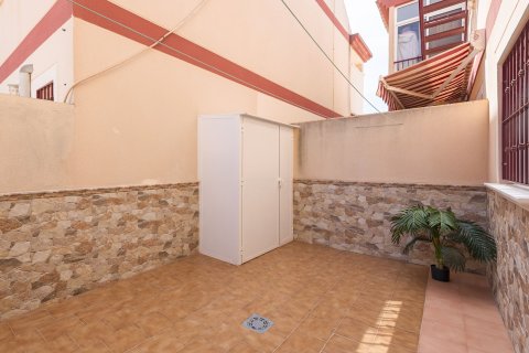 Bungalow till salu i San Pedro del Pinatar, Murcia, Spanien 2 sovrum, 63 kvm. Nr. 196392 - foto 22