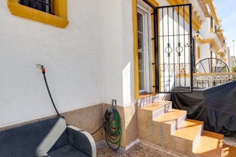 Townhouse zum Verkauf in Torrevieja, Alicante, Spanien 3 Schlafzimmer, 90 m2 Nr. 156077 - Foto 16