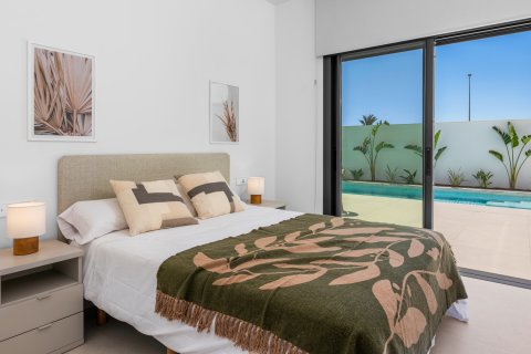 VILLAS ALEJANDRA XIV à Los Alcazares, Murcia, Espagne No. 156111 - photo 4