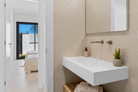 VILLAS ALEJANDRA XIV à Los Alcazares, Murcia, Espagne No. 156111 - photo 11