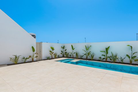 VILLAS ALEJANDRA XIV à Los Alcazares, Murcia, Espagne No. 156111 - photo 12