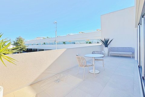 Apartment for sale in Torrevieja, Alicante, Spain 3 bedrooms, 84 sq.m. No. 144424 - photo 5