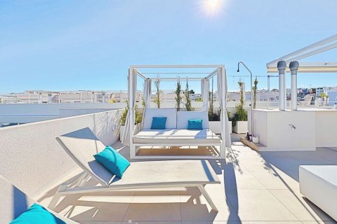 Apartment for sale in Torrevieja, Alicante, Spain 3 bedrooms, 84 sq.m. No. 144424 - photo 16