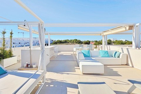 Apartment for sale in Torrevieja, Alicante, Spain 3 bedrooms, 84 sq.m. No. 144424 - photo 19