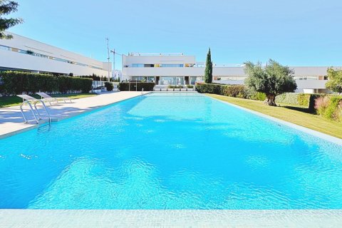 Apartment for sale in Torrevieja, Alicante, Spain 3 bedrooms, 84 sq.m. No. 144424 - photo 1