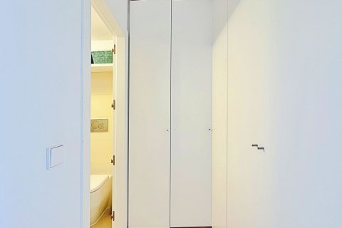 Apartment for sale in Torrevieja, Alicante, Spain 3 bedrooms, 84 sq.m. No. 144424 - photo 30