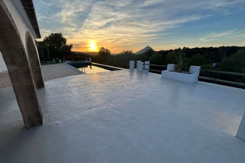 Villa en venta en Jávea, Alicante, España 5 dormitorios, 300 m2 No. 144426 - foto 3