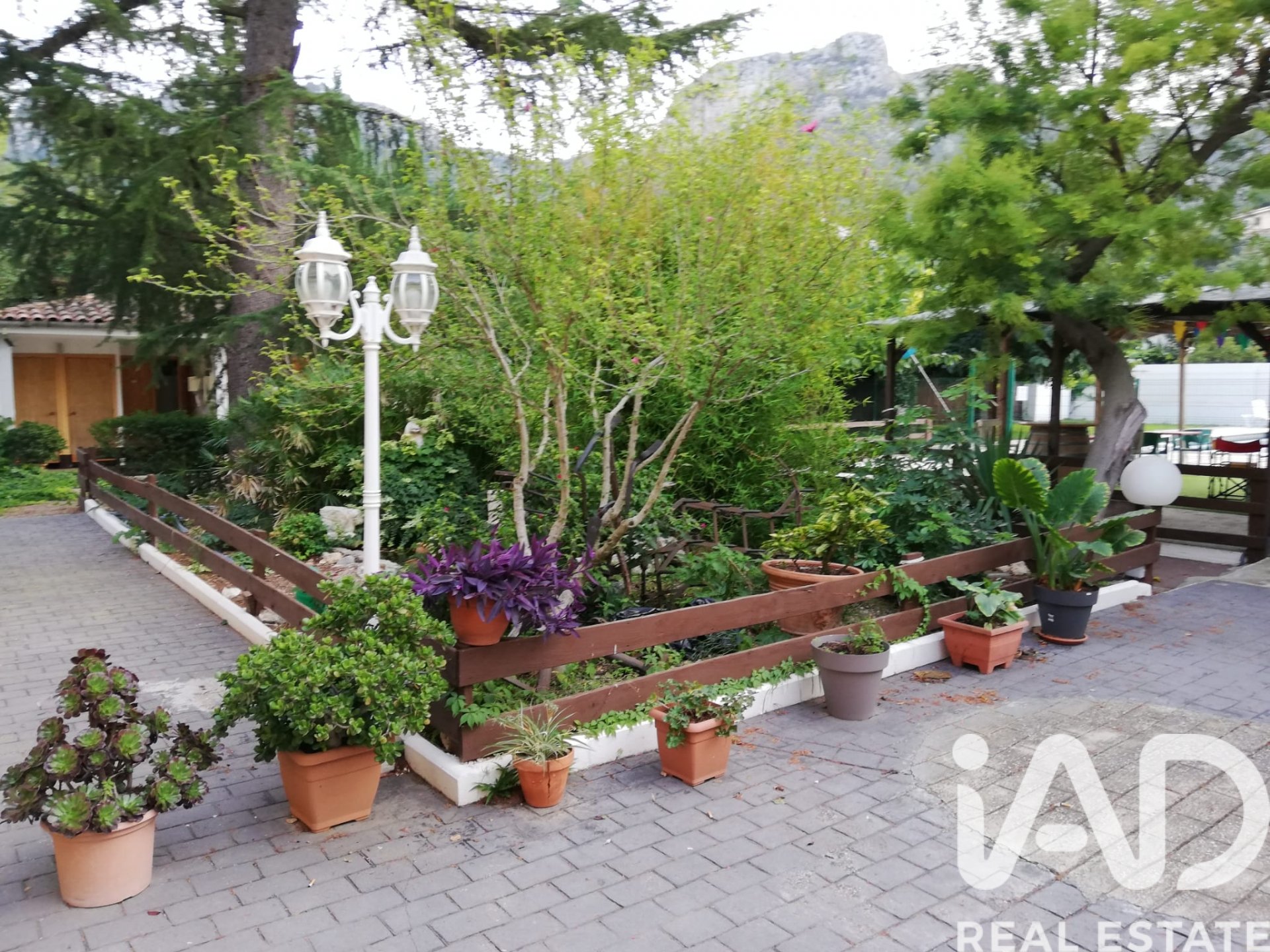 Коммерческая недвижимость в Тивисса, Таррагона, Испания 981м2 №173007