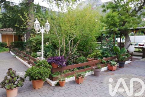 Propiedad comercial en venta en Tivissa, Tarragona, España 981 m2 No. 173007 - foto 9