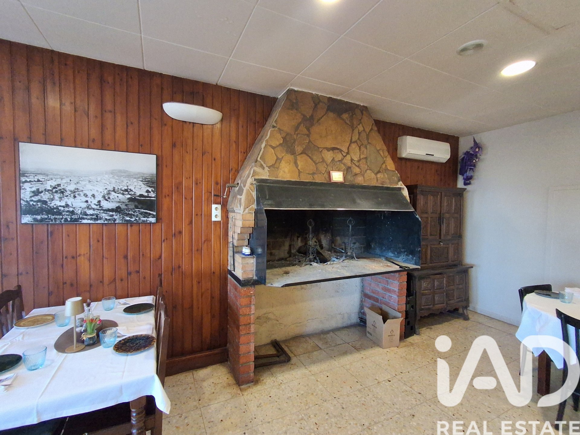 Коммерческая недвижимость в Тивисса, Таррагона, Испания 981м2 №173007
