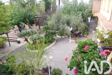 Propiedad comercial en venta en Tivissa, Tarragona, España 981 m2 No. 173007 - foto 8