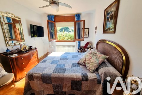Propiedad comercial en venta en Tivissa, Tarragona, España 981 m2 No. 173007 - foto 28