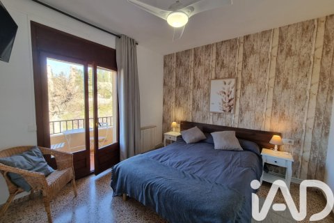 Propiedad comercial en venta en Tivissa, Tarragona, España 981 m2 No. 173007 - foto 12