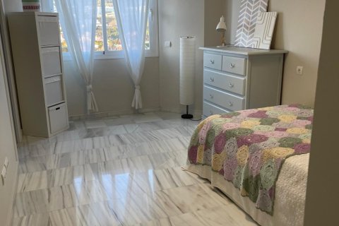 Kamienica w Malaga, Hiszpania 5 sypialni, 260 mkw. nr 173003 – zdjęcie 12