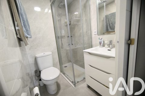 Apartamento en venta en Alicante, España 3 dormitorios, 74 m2 No. 173009 - foto 22