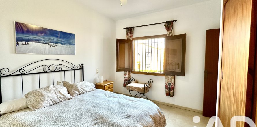 Casa a Lepe, Huelva, Spagna 4 camere da letto, 222 mq. N° 173008
