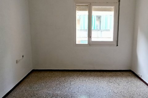 Apartament w Premia De Mar, Barcelona, Hiszpania 4 sypialnie, 102 mkw. nr 173006 – zdjęcie 12