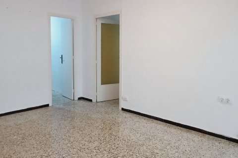 Apartament w Premia De Mar, Barcelona, Hiszpania 4 sypialnie, 102 mkw. nr 173006 – zdjęcie 7