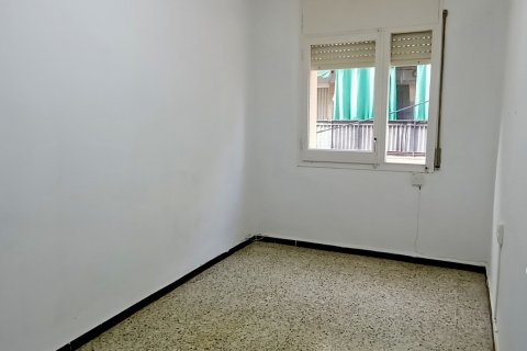 Apartament w Premia De Mar, Barcelona, Hiszpania 4 sypialnie, 102 mkw. nr 173006 – zdjęcie 9