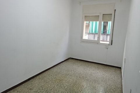 Apartament w Premia De Mar, Barcelona, Hiszpania 4 sypialnie, 102 mkw. nr 173006 – zdjęcie 19