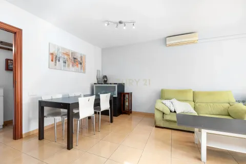 Apartment for sale in Les Franqueses Del Valles, Barcelona, Spain 3 bedrooms, 85 sq.m. No. 195293 - photo 6