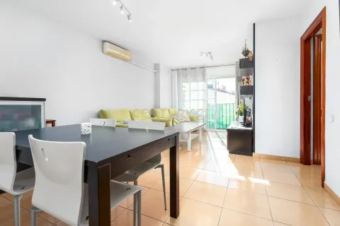 Apartment for sale in Les Franqueses Del Valles, Barcelona, Spain 3 bedrooms, 85 sq.m. No. 195293 - photo 5