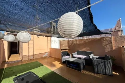 House for sale in Vilanova i la Geltru, Barcelona, Spain 6 bedrooms, 251 sq.m. No. 195294 - photo 24