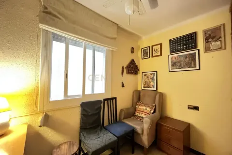 House for sale in Vilanova i la Geltru, Barcelona, Spain 6 bedrooms, 251 sq.m. No. 195294 - photo 15