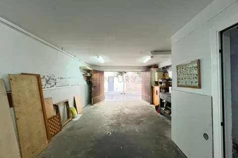 House for sale in Vilanova i la Geltru, Barcelona, Spain 6 bedrooms, 251 sq.m. No. 195294 - photo 26
