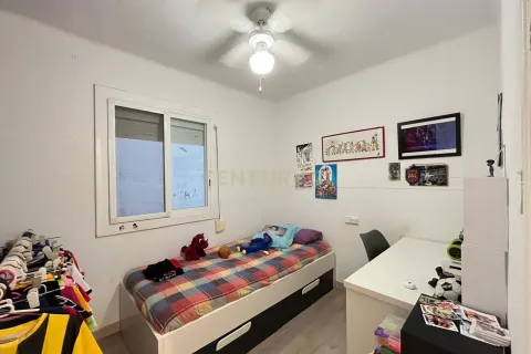 House for sale in Vilanova i la Geltru, Barcelona, Spain 6 bedrooms, 251 sq.m. No. 195294 - photo 12