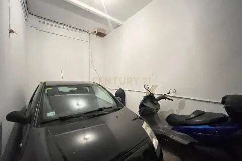 House for sale in Vilanova i la Geltru, Barcelona, Spain 6 bedrooms, 251 sq.m. No. 195294 - photo 29