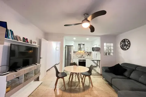 House in Vilanova i la Geltru, Barcelona, Spain 6 bedrooms, 251 sq.m. No. 195294