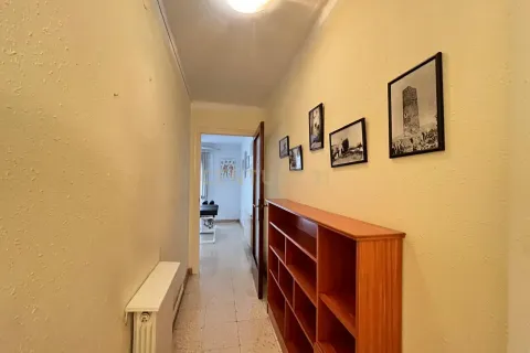 House for sale in Vilanova i la Geltru, Barcelona, Spain 6 bedrooms, 251 sq.m. No. 195294 - photo 18