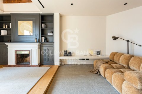 Продажа пентхауса в Барселона, Испания 4 спальни, 268м2 №159949 - фото 2