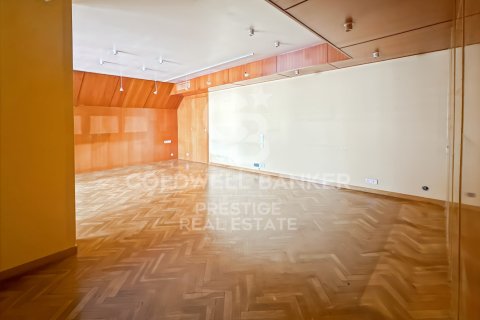 Attico in vendita a Barcelona, Spagna 7 camere da letto, 330 mq. N° 159950 - foto 26