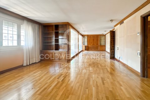 Penthouse for sale in Barcelona, Spain 7 bedrooms, 330 sq.m. No. 159950 - photo 10