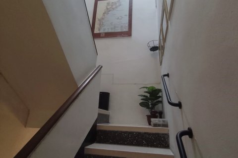 Townhouse for sale in Alcanar, Tarragona, Spain 5 bedrooms, 189 sq.m. No. 185570 - photo 17