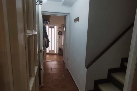 Townhouse for sale in Alcanar, Tarragona, Spain 5 bedrooms, 189 sq.m. No. 185570 - photo 7