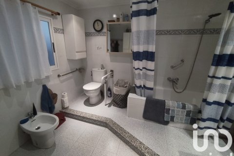 Townhouse for sale in Alcanar, Tarragona, Spain 5 bedrooms, 189 sq.m. No. 185570 - photo 13