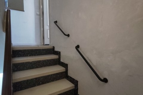 Townhouse for sale in Alcanar, Tarragona, Spain 5 bedrooms, 189 sq.m. No. 185570 - photo 8