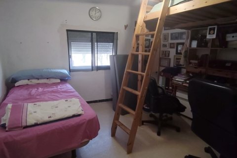 Townhouse for sale in Alcanar, Tarragona, Spain 5 bedrooms, 189 sq.m. No. 185570 - photo 16