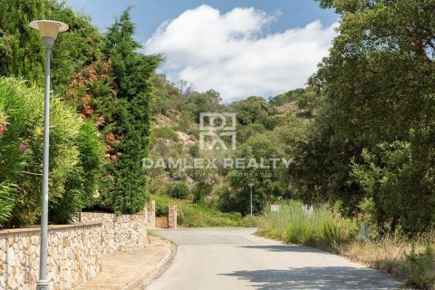 Tontti myytävänä Platja D'aro, Girona, Espanja , 2300 m2 No. 177287 - kuva 3
