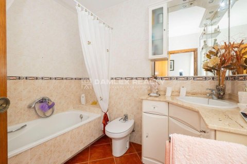 Māja pārdošanā Lloret de Mar, Girona, Spānijā 2 istabas, 140 m2 Nr. 177283 - attēls 24