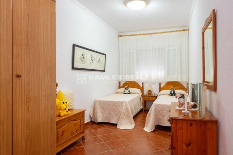 Māja pārdošanā Lloret de Mar, Girona, Spānijā 2 istabas, 140 m2 Nr. 177283 - attēls 21
