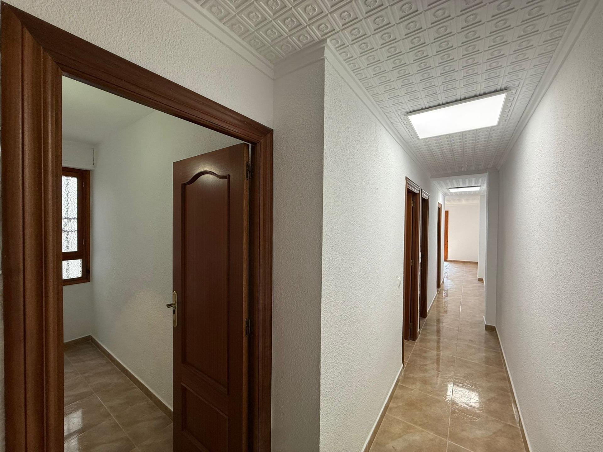 Appartamento a Torrevieja, Alicante, Spagna 3 camere da letto, 95 mq. N° 194941